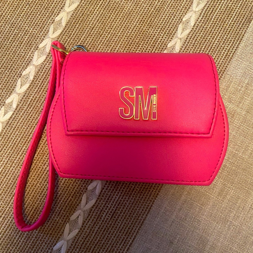 Steve Madden Bjemma Wristlet Wallet